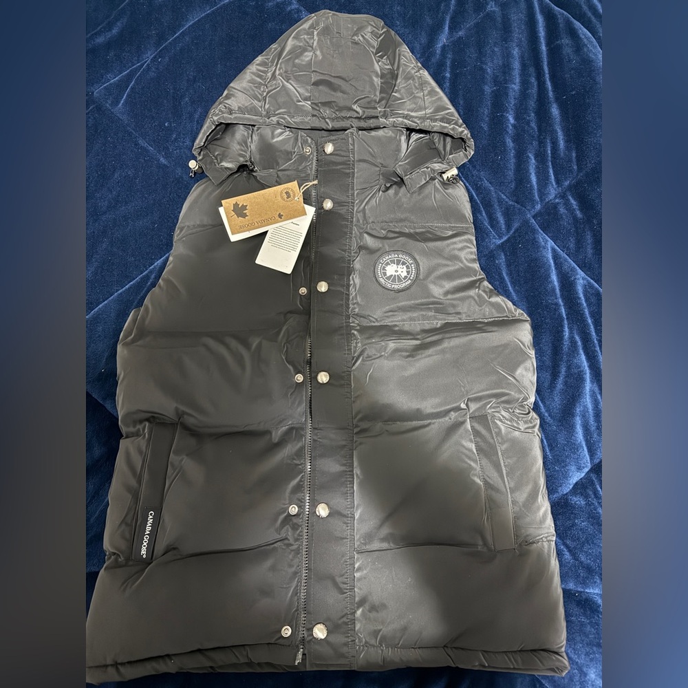Canada Goose Men’s Down Puffer Vest Large | Brand New